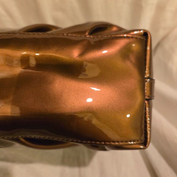 Coach Madison Demi Copper Patent Leather Small Pleated Bag Excellent Condition - Picture 8 of 16